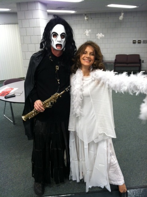 Sampen and Shrude as Graceful Ghosts, Halloween 2012